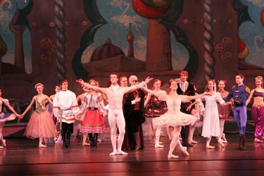 MBT Nutcracker - Preview